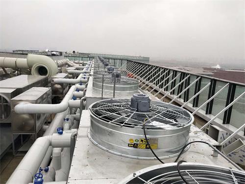 閉式冷卻塔在制藥化工行業(yè)的應用分析