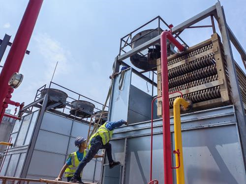 冷卻塔降噪要求(中央空調(diào)冷卻塔降噪)